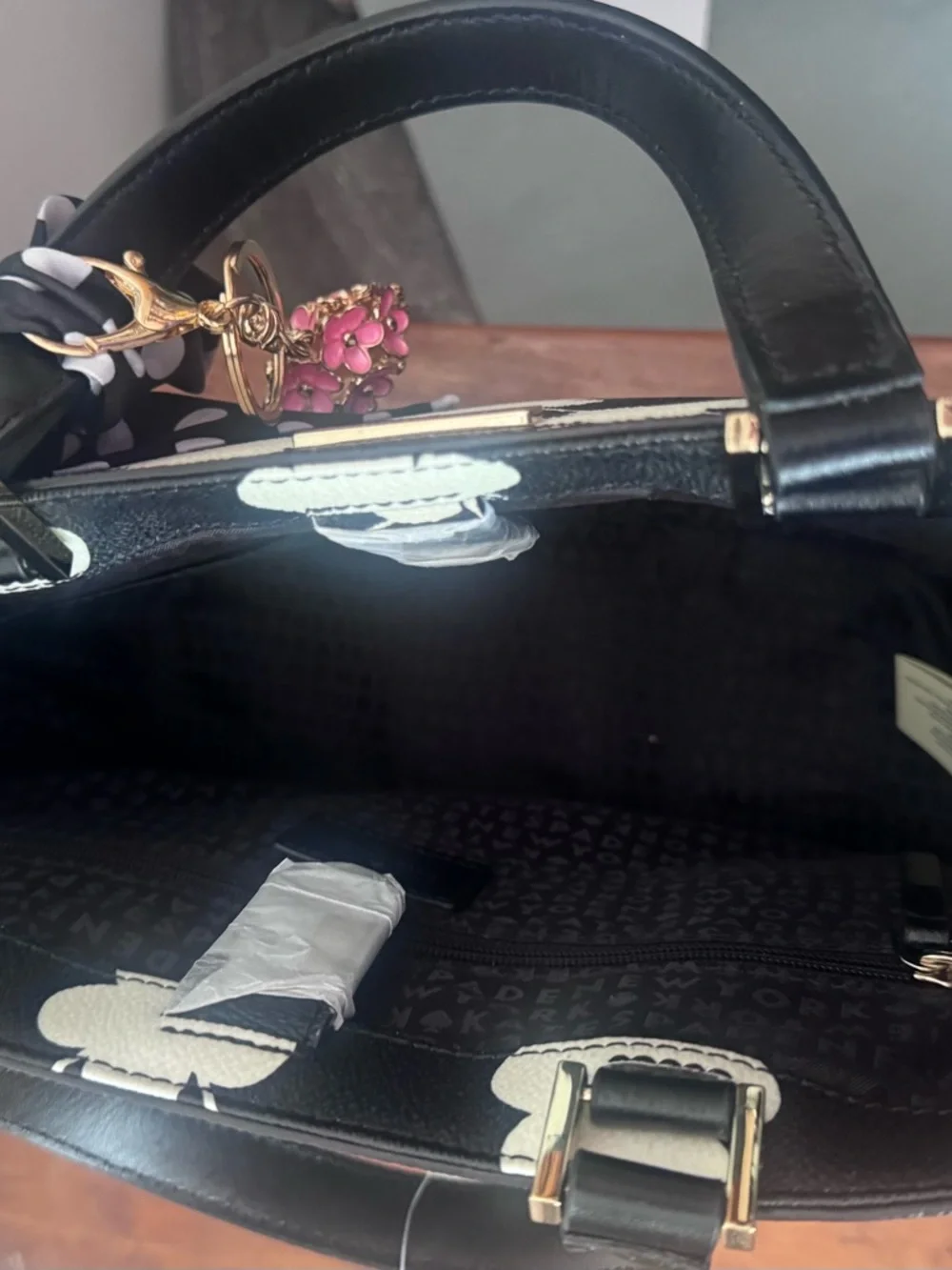 Kate Spade Juno Grant Street Grainy Vinyl Tote – Black/Beige Floral - Picture 4 of 5